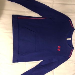 Pretty and warm North face sweatshirt